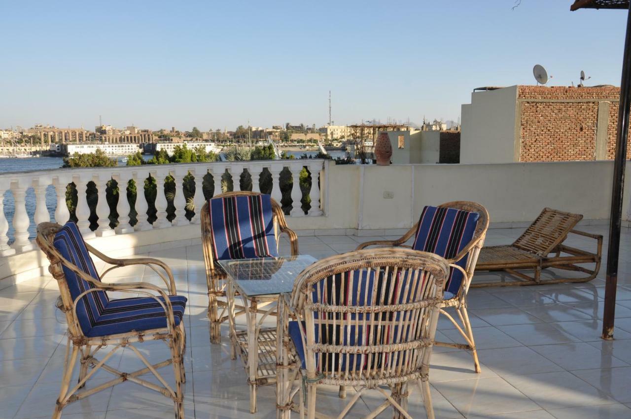 Appartamento Nile Sunrise Flats Luxor Esterno foto