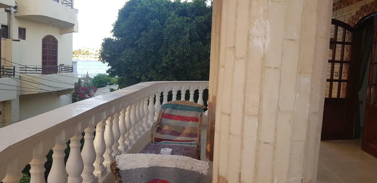Appartamento Nile Sunrise Flats Luxor Esterno foto